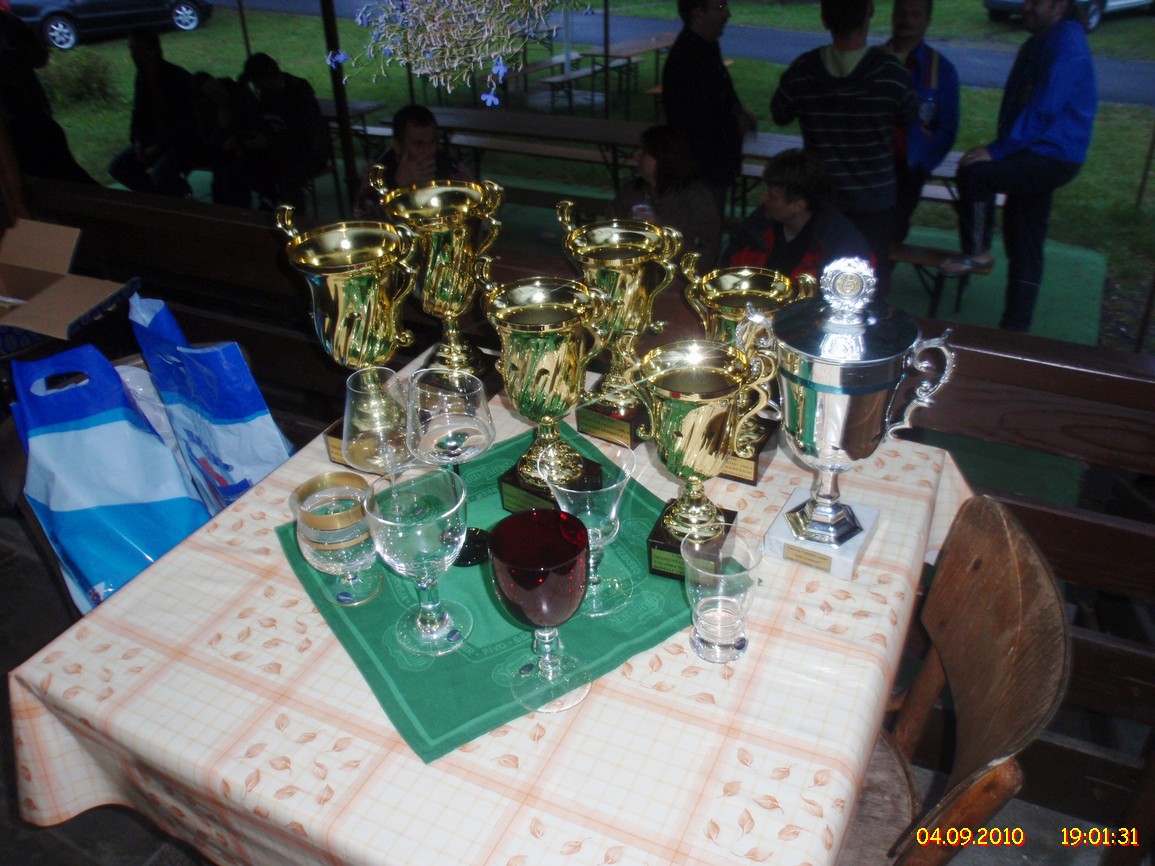 BesipaJ.Z.vHovezuVset-122